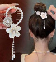 Pearl Flower Hair Bun Clip